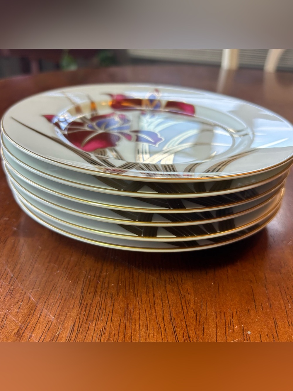 Vintage Fitz and Floyd "Iris Burgundy" Salad / Dessert Plates EUC - Picture 8 of 10